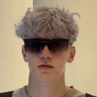 Влад Черных