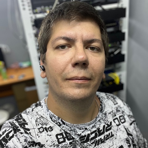 Антонио Извеков